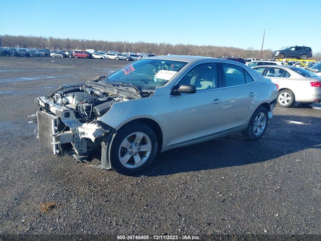 Chevrolet MALIBU LS 2015 1G11B5SLXFF158217 Image 2