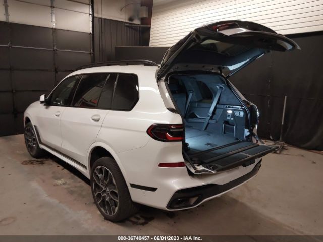 5UX23EM0XP9P35158 BMW X7 Xdrive40i