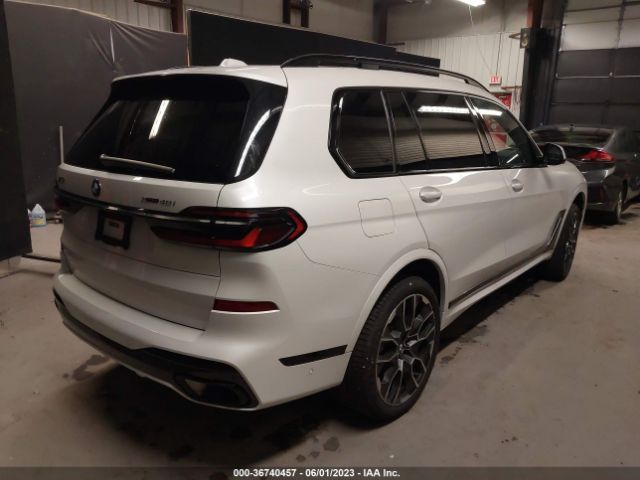 5UX23EM0XP9P35158 BMW X7 Xdrive40i