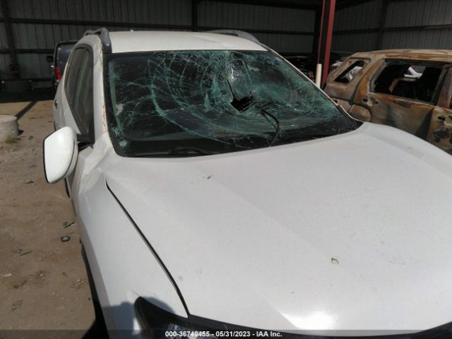 KNMAT2MT6HP586346 Nissan ROGUE SV