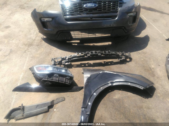 Ford EXPLORER SPORT 2018 1FM5K8GT4JGA04314 Image 4