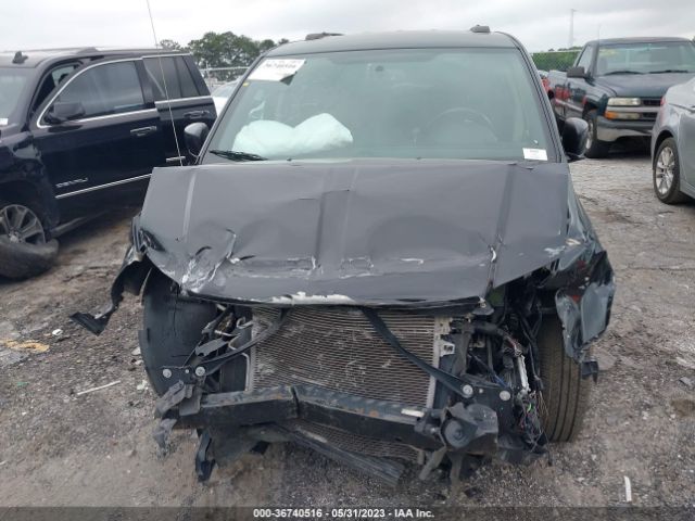 2C4RDGCG8JR238277 Dodge Grand Caravan Sxt
