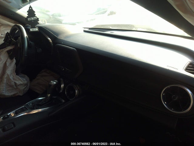 Chevrolet Camaro 1lt 2019 1G1FB1RXXK0122872 Image 5