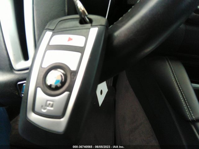 WBS3R9C56FF708623 BMW M4