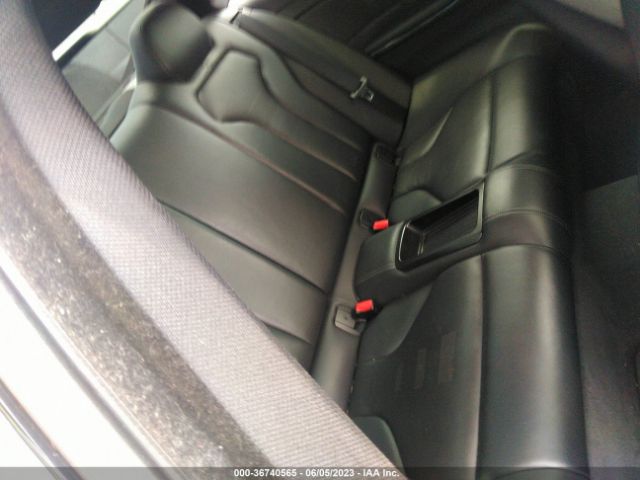 WBS3R9C56FF708623 BMW M4