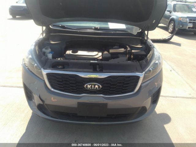 5XYPG4A33LG631611 KIA SORENTO LX