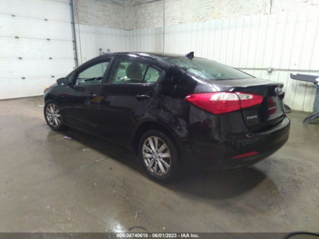 KNAFX4A64G5505260 KIA FORTE LX