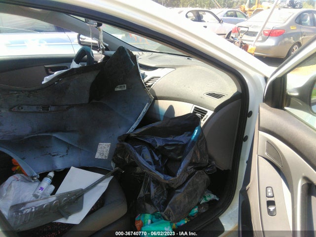 Hyundai ELANTRA SE 2016 5NPDH4AE0GH718723 Image 5