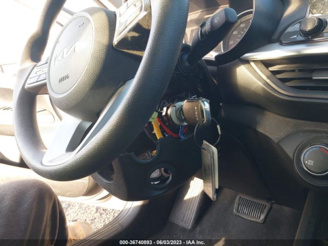 3KPF24AD6NE484901 KIA Forte Lxs