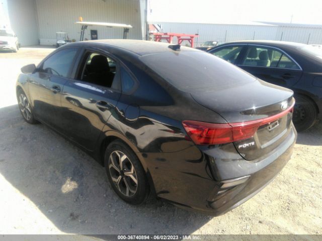 3KPF24AD0KE065938 KIA Forte Lxs