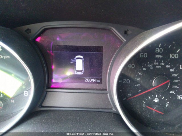 KNDMB5C11L6658375 KIA SEDONA LX