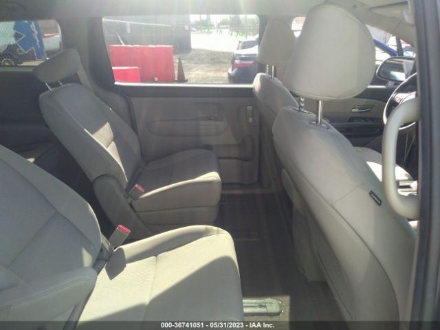 KNDMB5C11L6658375 KIA SEDONA LX