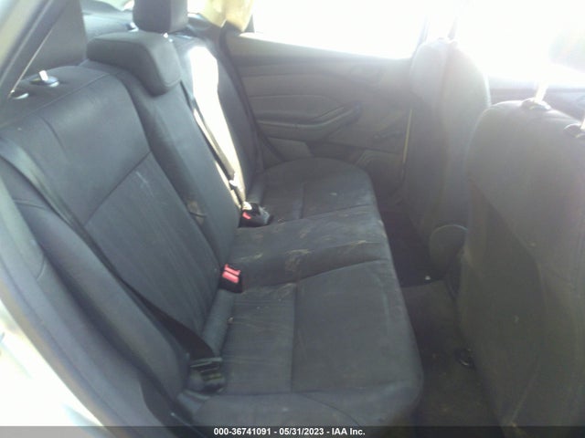 Ford FOCUS S 2016 1FADP3E24GL386574 Image 9