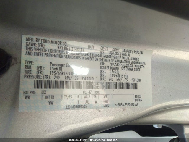 Ford FOCUS S 2016 1FADP3E24GL386574 Image 10