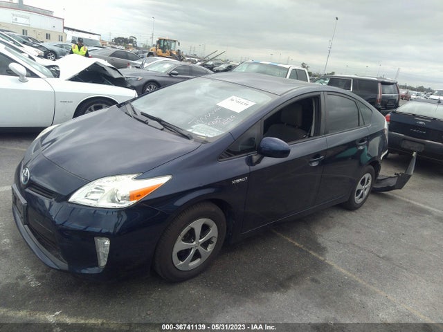 Toyota Prius Four/five/three/one/two 2014 JTDKN3DU6E0372412 Image 2
