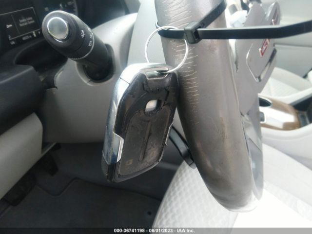 1GKKNKLA5KZ274601 GMC ACADIA SLE