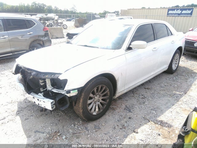 2C3CCAAG9EH336064 Chrysler 300