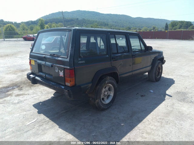 1994 JEEP CHEROKEE SE VIN: 1J4FJ28S6RL135546