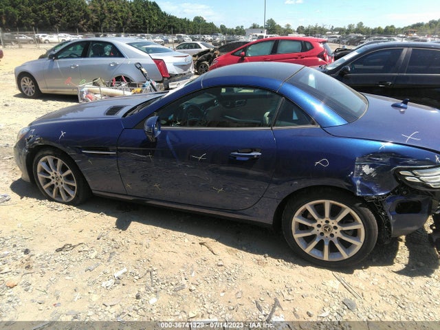 2018 Mercedes-Benz SLC-Class, VIN: WDDPK3JAXJF150817