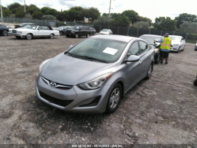 2015 HYUNDAI ELANTRA SE VIN: 5NPDH4AE4FH593188