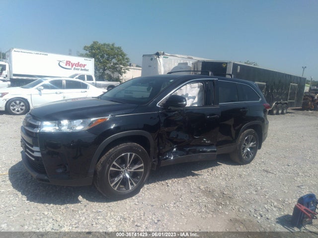Toyota Highlander Le 2019 5TDBZRFH1KS920865 Image 2