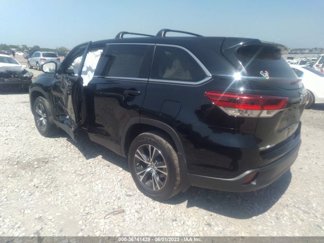Toyota Highlander Le 2019 5TDBZRFH1KS920865 Image 3