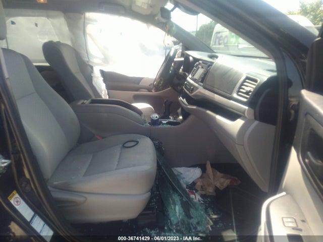 Toyota Highlander Le 2019 5TDBZRFH1KS920865 Image 5