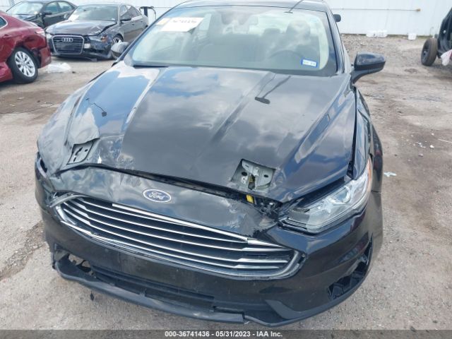 3FA6P0LU8KR206082 Ford Fusion Hybrid Se