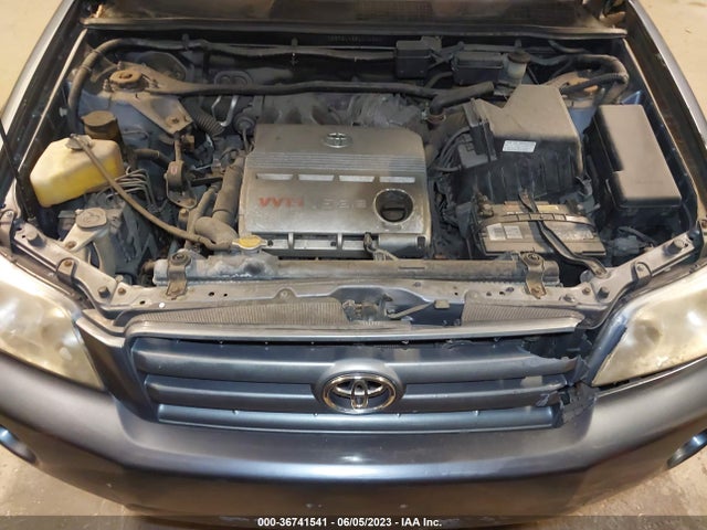 2005 TOYOTA HIGHLANDER VIN: JTEEP21A850110866