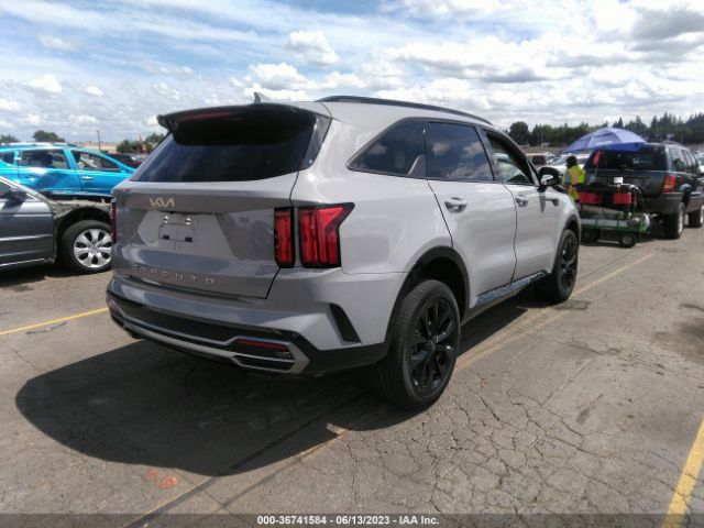 5XYRKDLF4NG144628 KIA SORENTO SX
