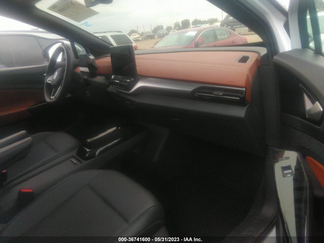 2021 Volkswagen ID.4, VIN: WVGGNPE24MP060553