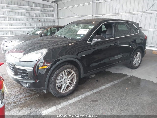 2015 Porsche Cayenne, VIN: WP1AF2A29FLA34197