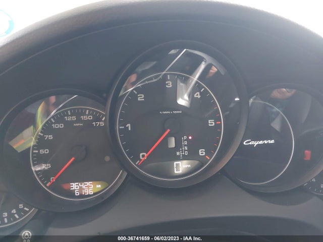 2015 Porsche Cayenne, VIN: WP1AF2A29FLA34197