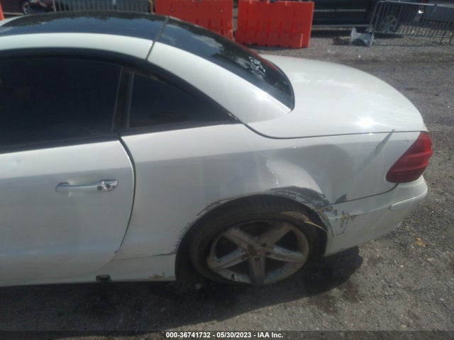 2005 MERCEDES-BENZ SL-CLASS 5.0L VIN: WDBSK75F95F089532