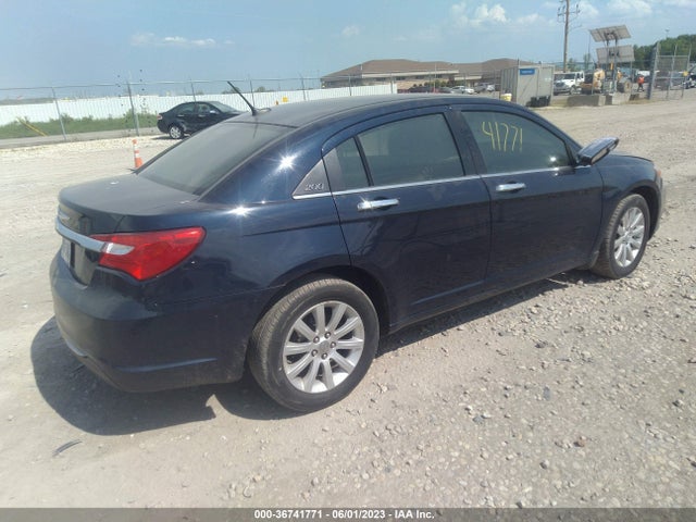 1C3CCBCG2EN159092 Chrysler 200 Limited