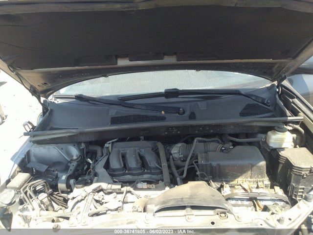 2011 TOYOTA HIGHLANDER BASE/SE VIN: 5TDBK3EH9BS052245