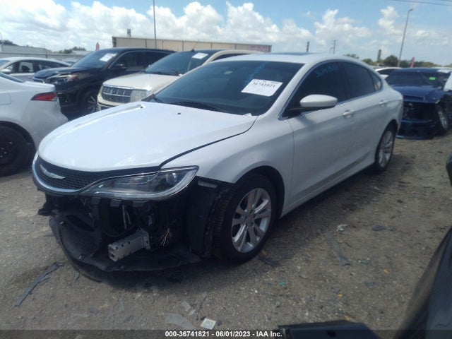 Chrysler 200 Limited 2016 1C3CCCAB4GN179845 Image 2