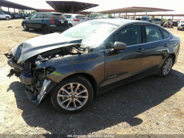 3FA6P0LU7HR324570 Ford Fusion Hybrid Se