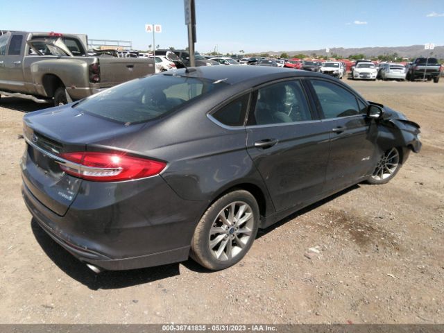 3FA6P0LU7HR324570 Ford Fusion Hybrid Se