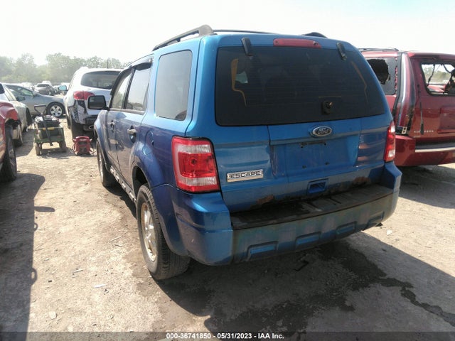 2011 FORD ESCAPE XLS VIN: 1FMCU0C74BKA05537