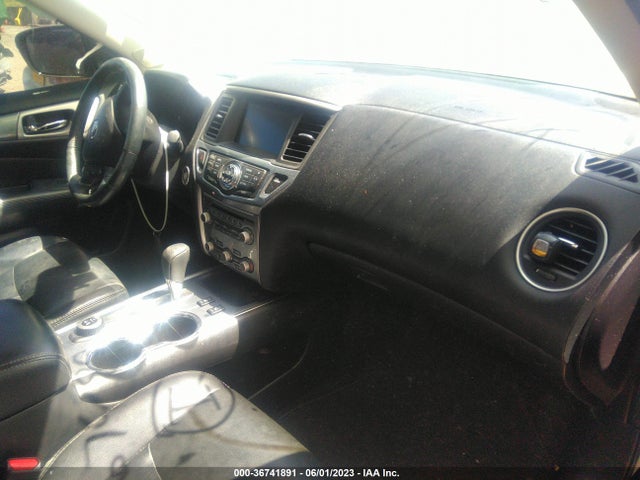 2017 NISSAN PATHFINDER SL VIN: 5N1DR2MM7HC624190