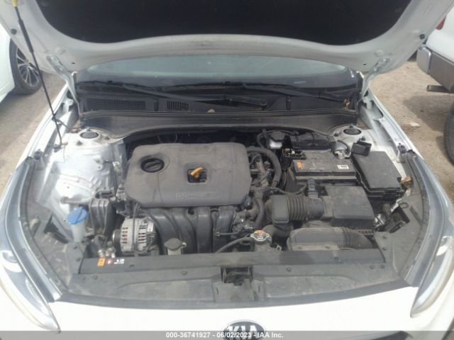 3KPF24AD8ME309676 KIA Forte Lxs