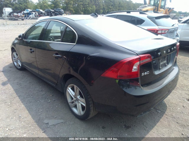 2015 VOLVO S60 T5 DRIVE-E PREMIER VIN: YV126MFB3F2301182