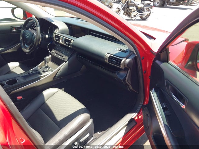 JTHBA1D22G5019278 Lexus IS 200T
