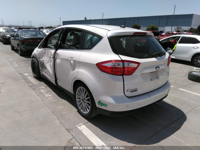 2016 Ford C-Max, VIN: 1FADP5CU0GL103314