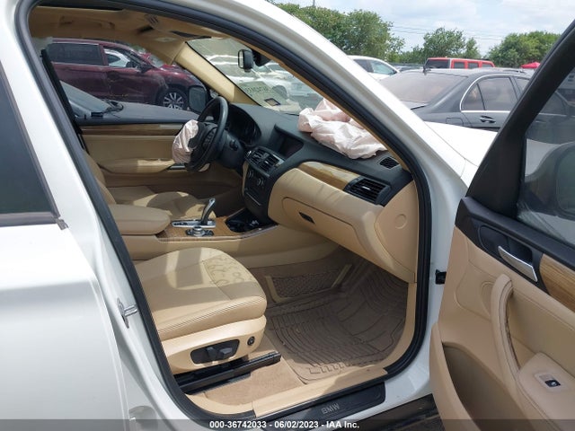 BMW X3 Xdrive28i 2014 5UXWX9C5XE0D36040 Image 6