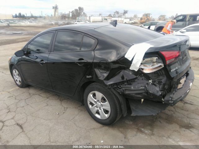 3KPFK4A7XHE084130 KIA FORTE LX