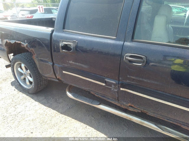 2005 CHEVROLET SILVERADO 1500 LS VIN: 2GCEK13T851114478