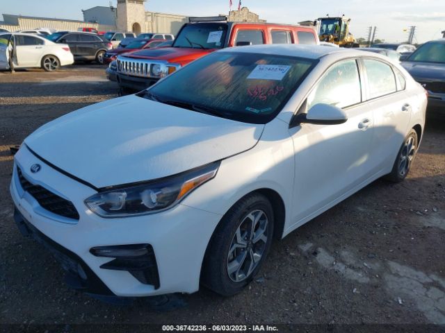 3KPF24AD9ME311890 KIA Forte Lxs