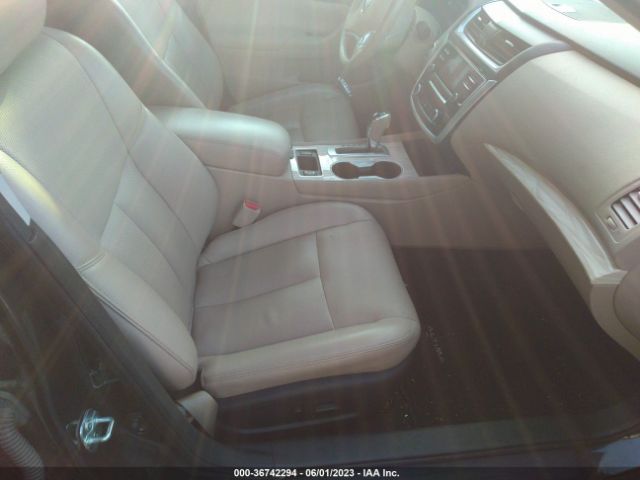 1N4AL3AP0HC480260 Nissan Altima 2.5 Sl